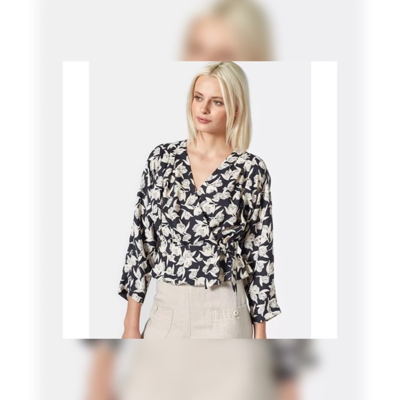 Joie Ainslee B Wrap Floral Top - Picture 3 of 6